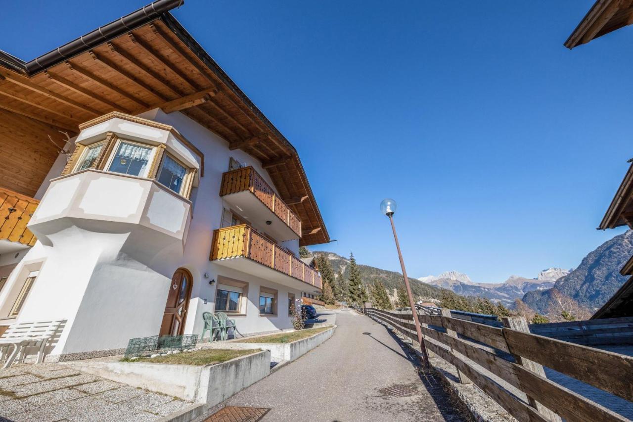 Villa Mazzel With Balcony Vigo di Fassa Exteriör bild